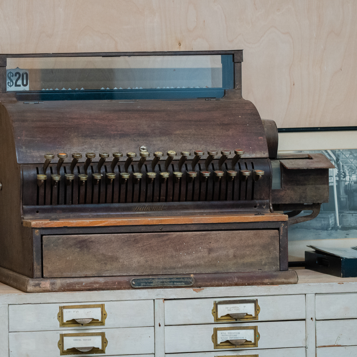 vintage cash register