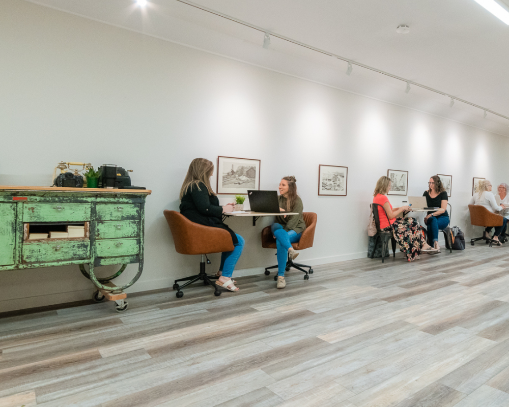 resized curbside desk